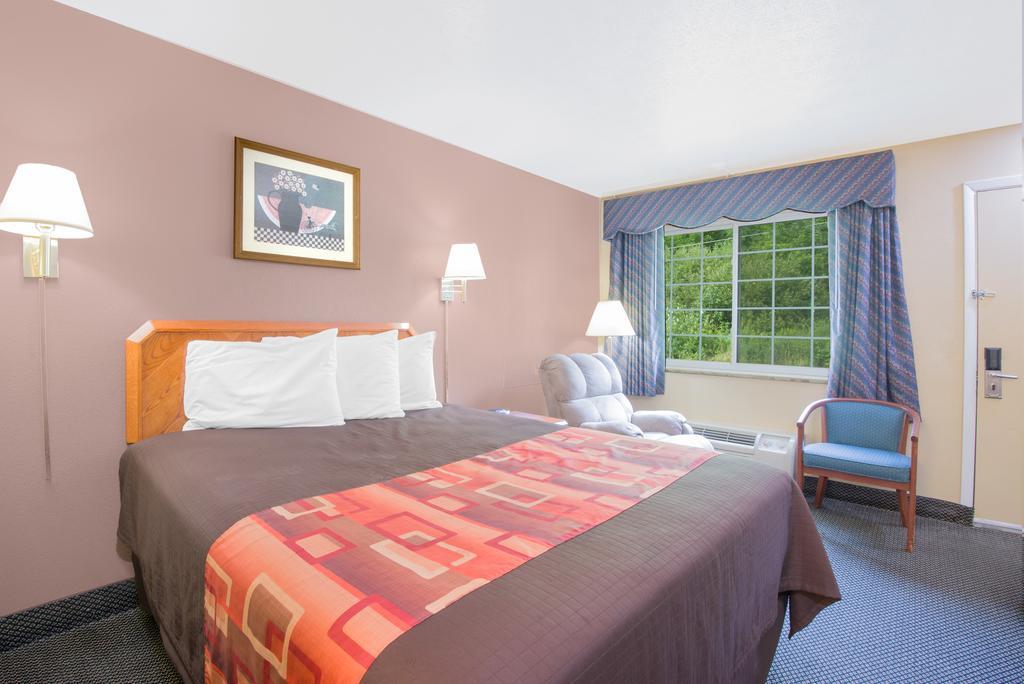 Travelodge By Wyndham Mansfield Εξωτερικό φωτογραφία